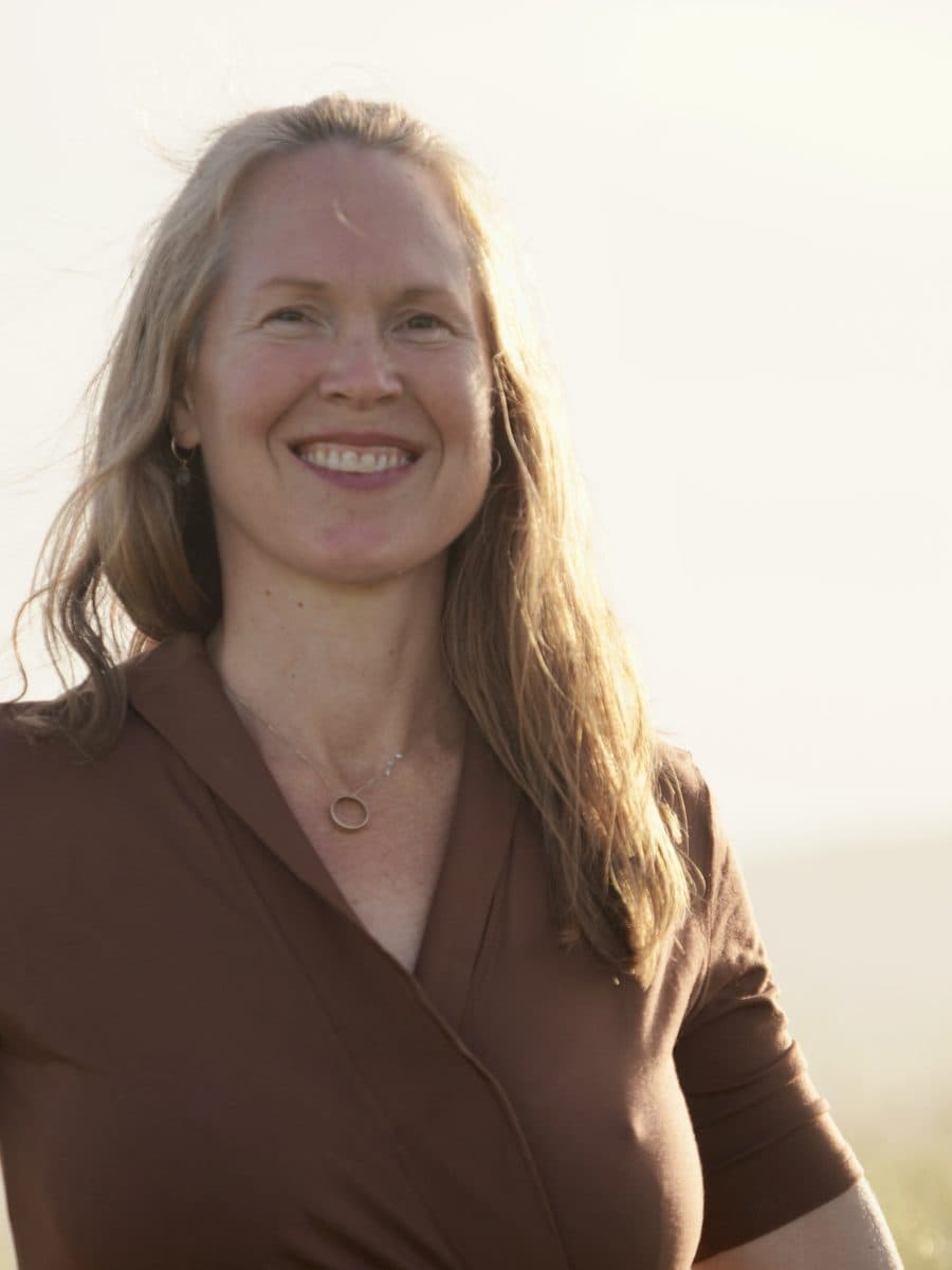 Alexis Lyon — Transformational Guide & Healer